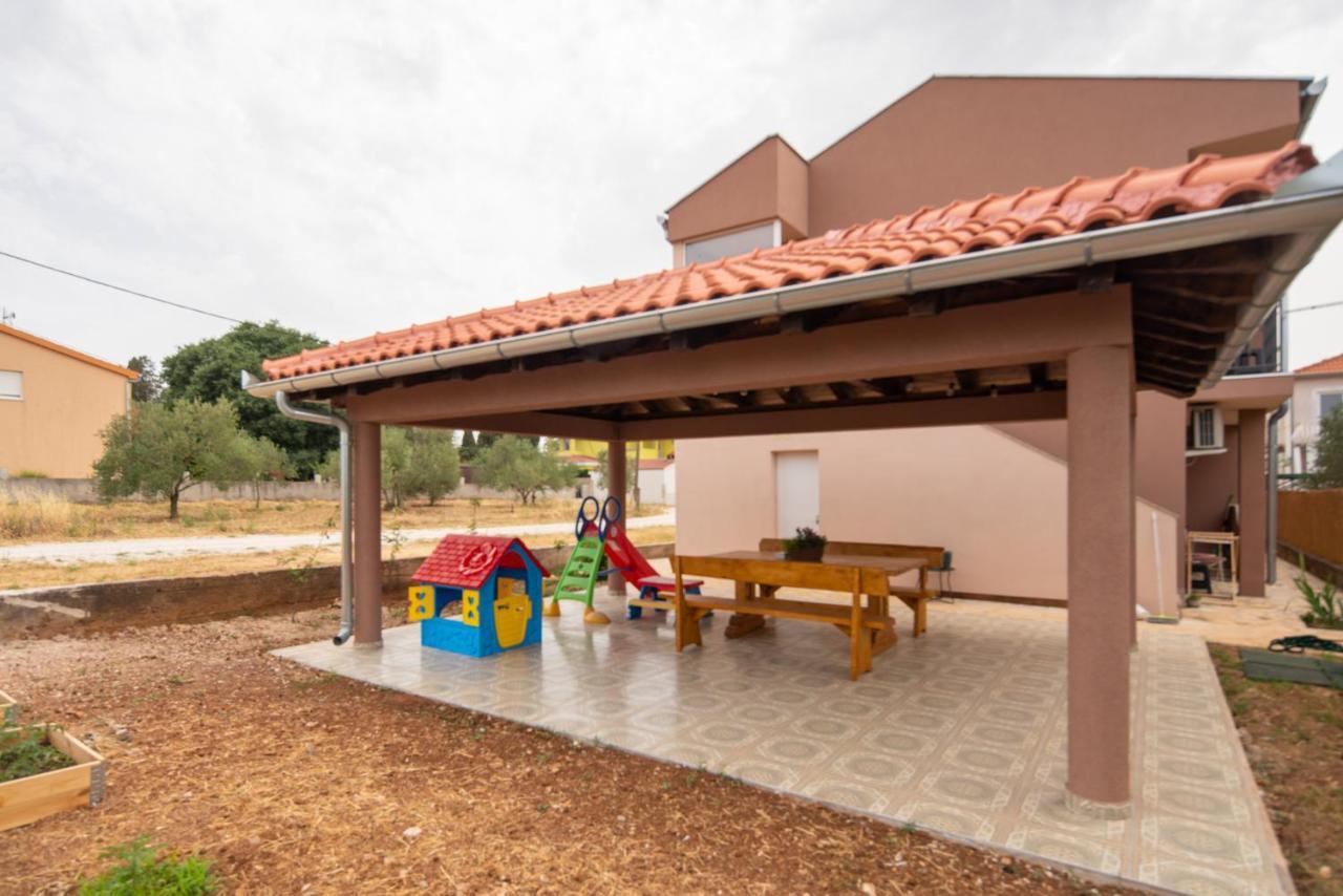 Apartman L&A Appartement Biograd Na Moru Buitenkant foto