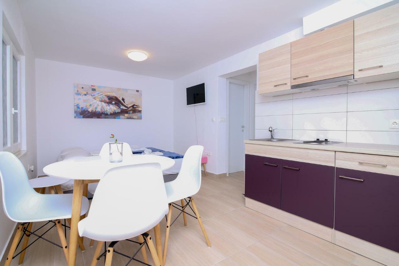 Apartman L&A Appartement Biograd Na Moru Buitenkant foto